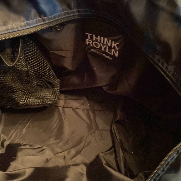 Think Royln double cargo pocket jr wingman! EUC - Picture 5 of 5